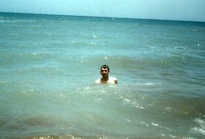 denizde1.jpg (11102 bytes)